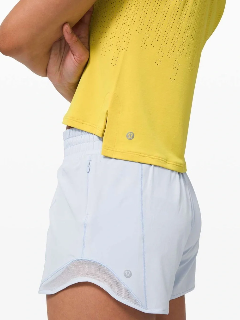 🆕 Lululemon Train to Be Tank Top in Soleil / Soleil Size Large